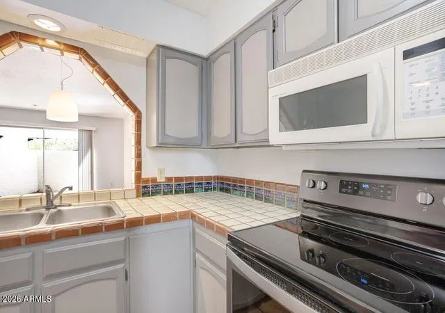 4th image of 7494 E Earll Dr, Scottsdale, AZ 85251