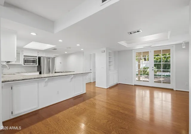 Photo 4 of Townhouse for sale at 6543 N Central Ave #2, Phoenix, AZ 85012 | MLS# 7052257 | Listing updated on 2026-10-01