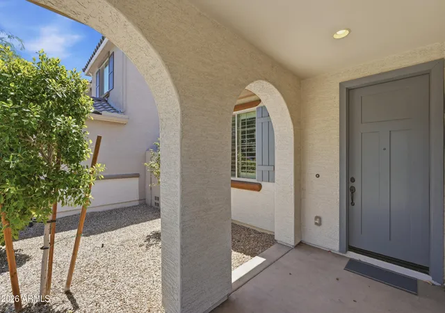 Photo 3 of Single family home for sale at 9025 W San Miguel Ave, Glendale, AZ 85305 | MLS# 7048992 | Listing updated on 2026-08-23