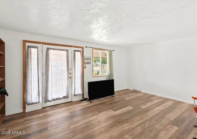 Photo 4 of Manufactured home for sale at 345 S Graham Way, Dewey, AZ 86327 | MLS# 7052011 | Listing updated on 2026-07-21