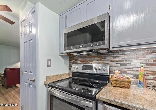 5th image of 17 E Ruth Ave #307, Phoenix, AZ 85020 | MLS# 7049126