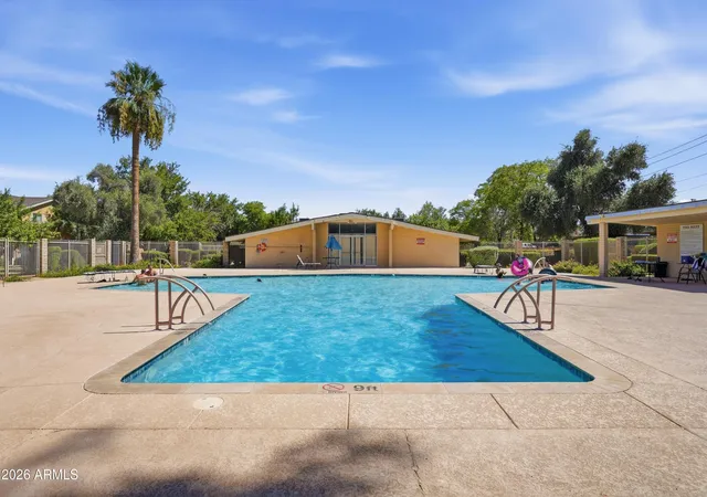 Photo 4 of Townhouse for sale at 5848 N 86th Street, Scottsdale, AZ 85250 | MLS# 7049526 | Listing updated on 2026-09-17