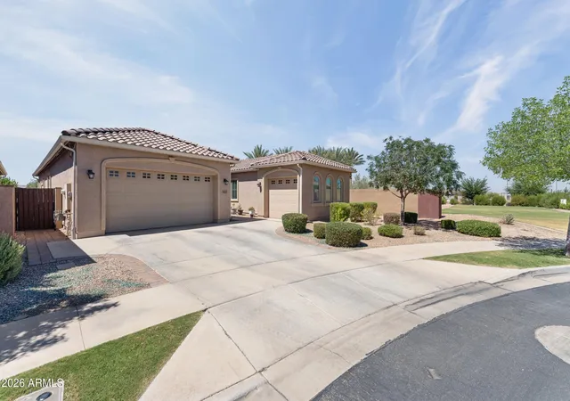 Photo 3 of Single family home for sale at 9829 E Thistle Ave, Mesa, AZ 85212 | MLS# 7049642 | Listing updated on 2026-09-10