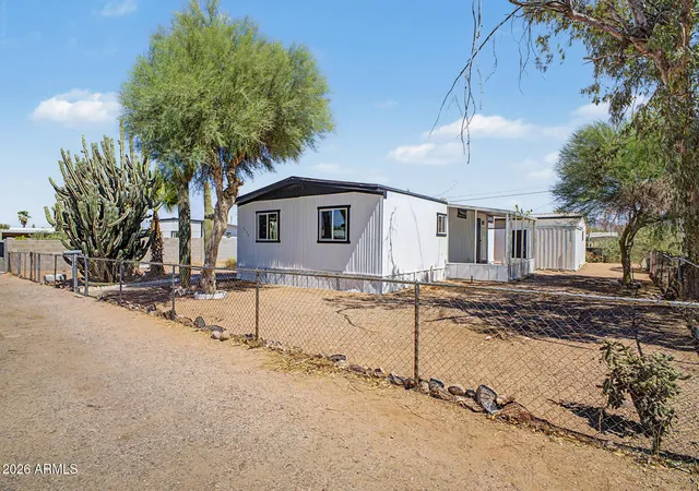 3rd image of 2592 W Ohio St, Apache Junction, AZ 85120 | MLS# 7049275