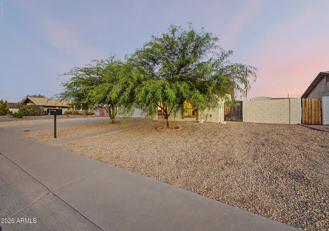 3rd image of 1309 W Renee Dr, Phoenix, AZ 85027 | MLS# 7049490