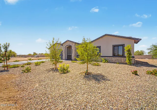 Photo 4 of Single family home for sale at 19473 W Osborn Rd, Litchfield Park, AZ 85340 | MLS# 7049197 | Listing updated on 2026-08-02