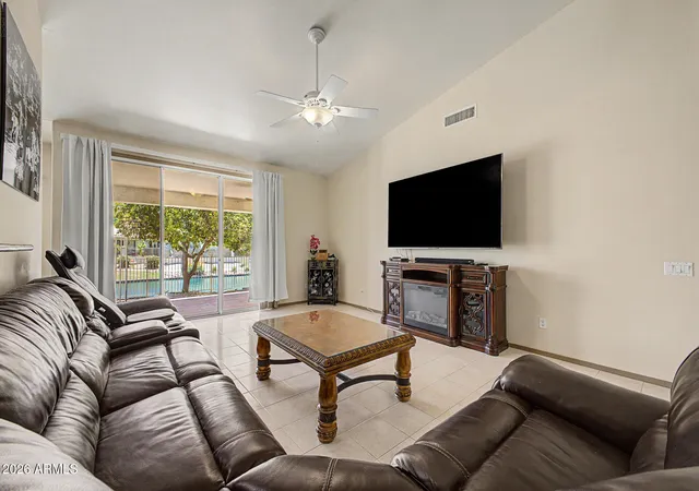 5th image of 373 W Primoroso Dr, Gilbert, AZ 85233 | MLS# 7049621