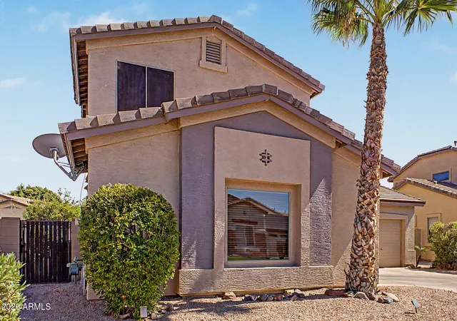 Photo 3 of Sale Pending at 2567 E Remington Pl, Chandler, AZ 85286 | MLS# 7049159 | Listing updated on 2026-08-03
