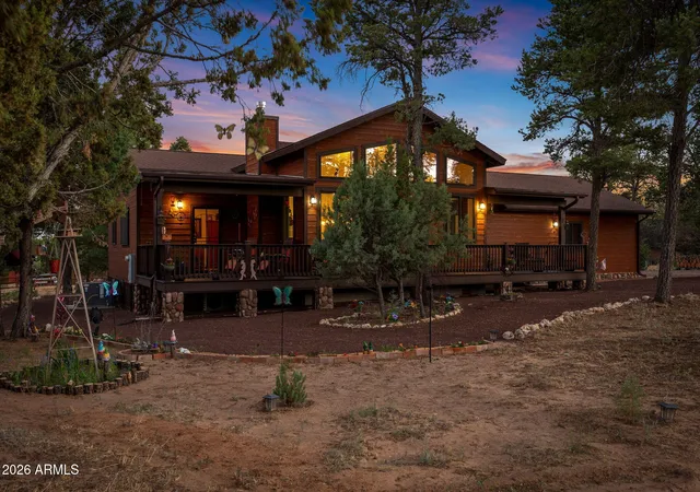 Homes for sale in Overgaard, AZ | 2207 Four Point Cir, Overgaard, AZ 85933 | MLS# 7049183