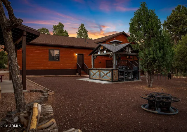 Homes for sale in Overgaard, AZ | 2207 Four Point Cir, Overgaard, AZ 85933 | MLS# 7049183
