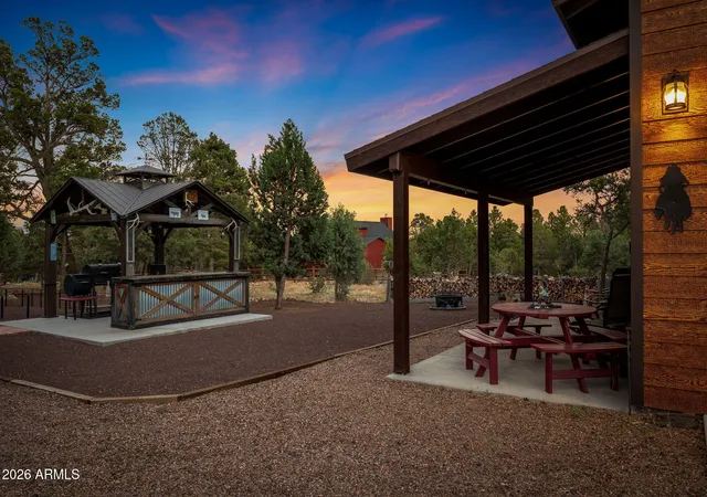 Homes for sale in Overgaard, AZ | 2207 Four Point Cir, Overgaard, AZ 85933 | MLS# 7049183