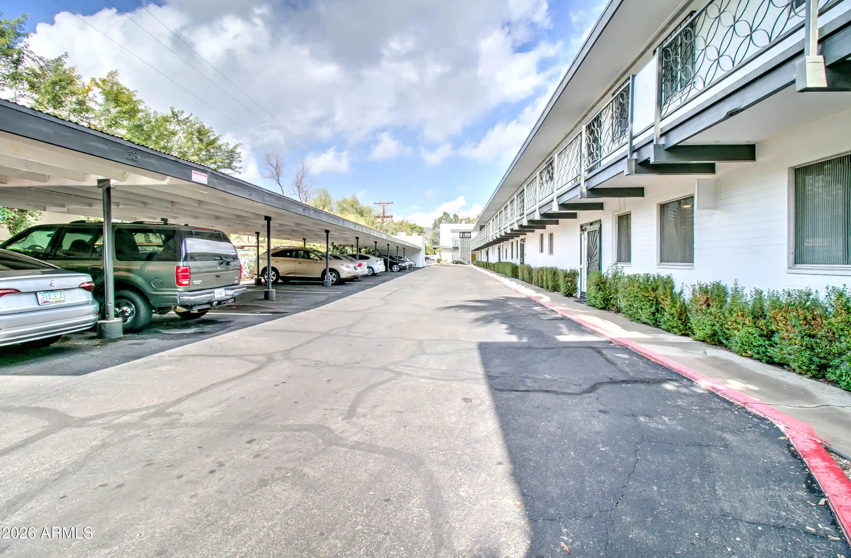 Listing Photo 2 - Condo for sale in 3242 E Camelback Rd located at 3242 E Camelback Rd, Phoenix, AZ 85018 - Unit #207