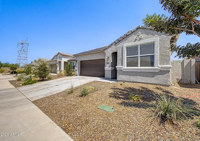 Photo 3 of Single family home for sale at 3328 W Seaver Ave, Apache Junction, AZ 85120 | MLS# 7059396 | Listing updated on 2026-09-13