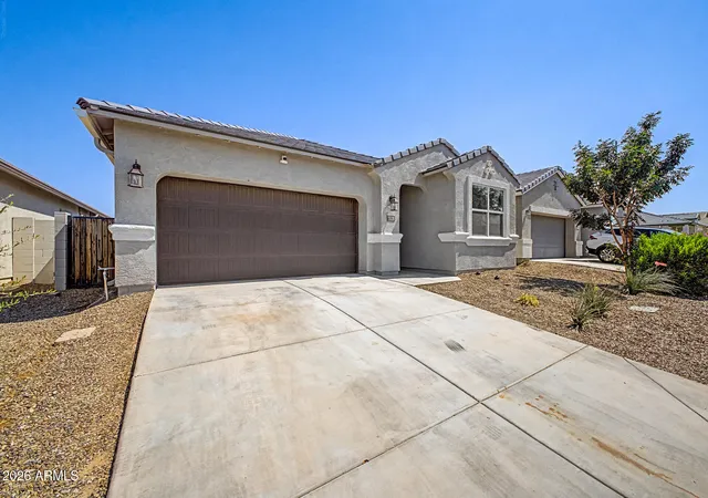Photo 3 of Single family home for sale at 3328 W Seaver Ave, Apache Junction, AZ 85120 | MLS# 7059396 | Listing updated on 2026-10-03