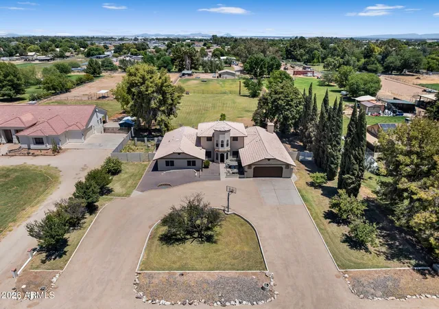 Photo 3 of Single family home for sale at 6705 N 183rd Avenue, Waddell, AZ 85355 | MLS# 7051711 | Listing updated on 2026-09-10