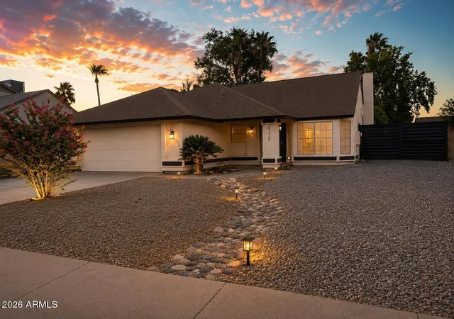 Photo 4 of Single family home for sale at 4238 E Everett Dr, Phoenix, AZ 85032 | MLS# 7049740 | Listing updated on 2026-08-28