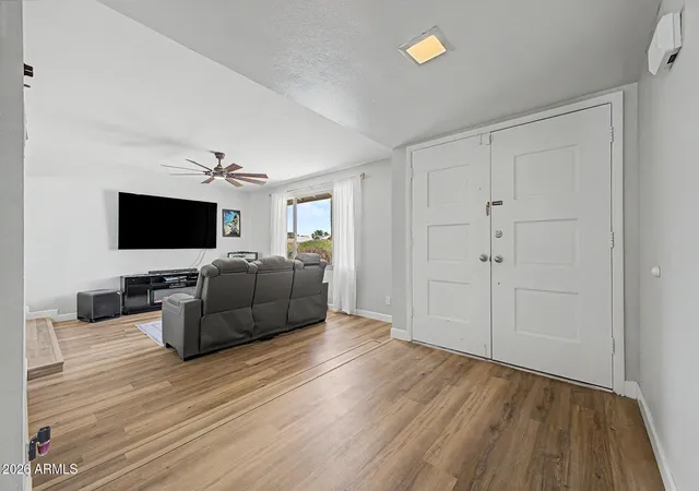 Photo 3 of Sale Pending at 1171 E Bell De Mar Dr, Tempe, AZ 85283 | MLS# 7058072 | Listing updated on 2026-08-11