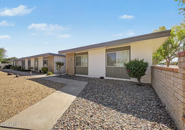 3rd image of 9929 W Hutton Dr, Sun City, AZ 85351 | MLS# 7049345