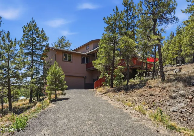 Photo 3 of Single family home for sale at 195 W Boulder Trl, Munds Park, AZ 86017 | MLS# 7049969 | Listing updated on 2026-08-11
