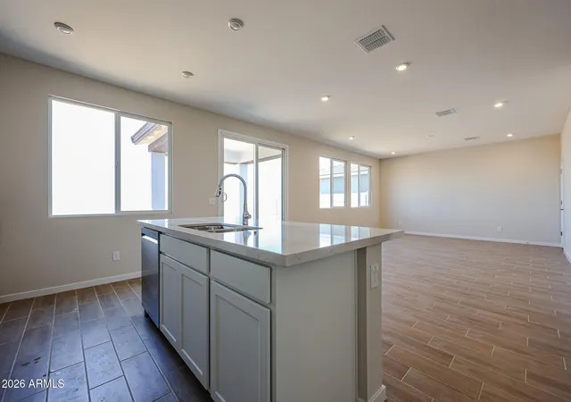 5th image of 6210 E Crockett Wy, San Tan Valley, AZ 85143 | MLS# 7063114