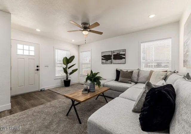 Homes for sale in Florence, AZ | 3911 N Florence Blvd, Florence, AZ 85132 | MLS# 7049379