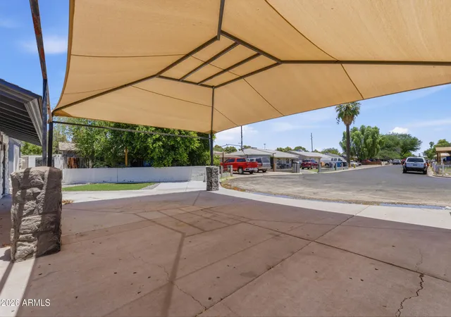 3rd image of 4426 N 34Th Dr, Phoenix, AZ 85017 | MLS# 7049380