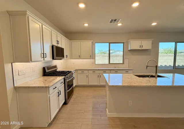 4th image of 8208 N 173Rd Ln, Waddell, AZ 85355 | MLS# 7051817