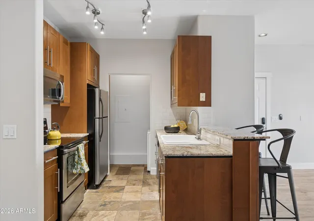2nd image of 3302 N 7Th St #322, Phoenix, AZ 85014 | MLS# 7049979