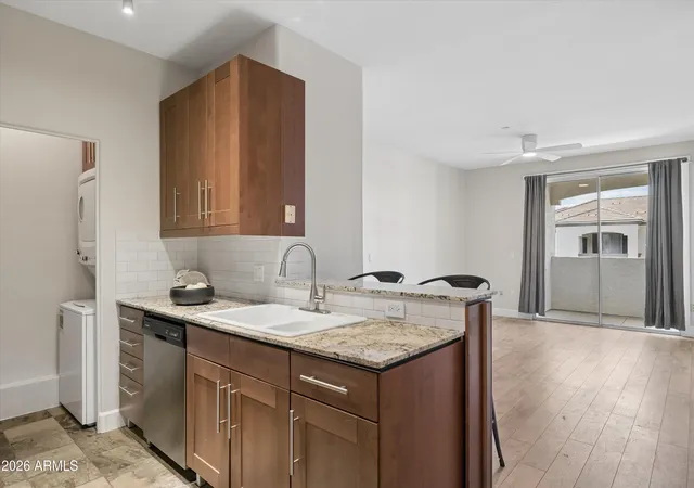 3rd image of 3302 N 7Th St #322, Phoenix, AZ 85014 | MLS# 7049979