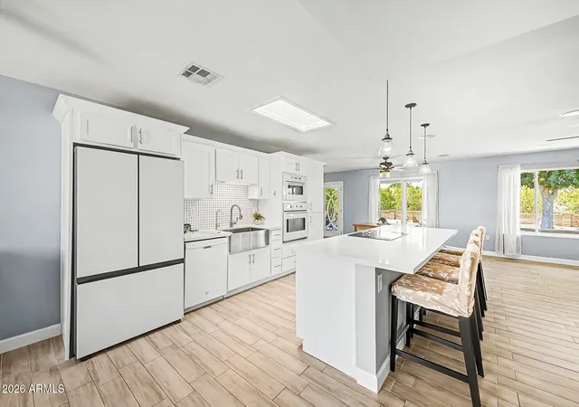 4th image of 9418 W Indian Hills Dr, Sun City, AZ 85351 | MLS# 7049477