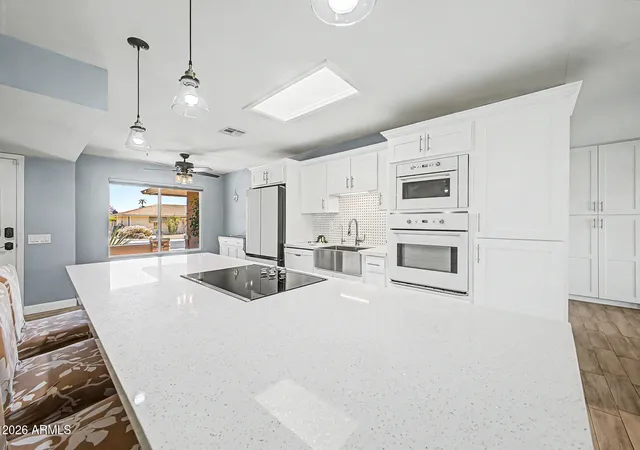 5th image of 9418 W Indian Hills Dr, Sun City, AZ 85351 | MLS# 7049477