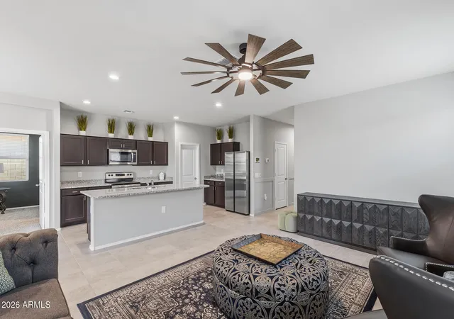 Homes for sale in Wittmann, AZ | 18633 W Desert Hollow Dr, Wittmann, AZ 85361 | MLS# 7051834