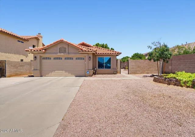 Photo 2 of Sale Pending at 163 S Norfolk Cir, Mesa, AZ 85206 | MLS# 7052395 | Listing updated on 2026-09-05