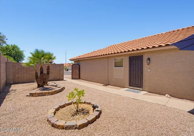 Photo 3 of Sale Pending at 163 S Norfolk Cir, Mesa, AZ 85206 | MLS# 7052395 | Listing updated on 2026-09-05