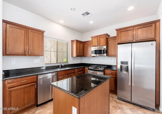 Photo 4 of Single family home for sale at 3954 E Melinda Dr, Phoenix, AZ 85050 | MLS# 7049703 | Listing updated on 2026-09-21
