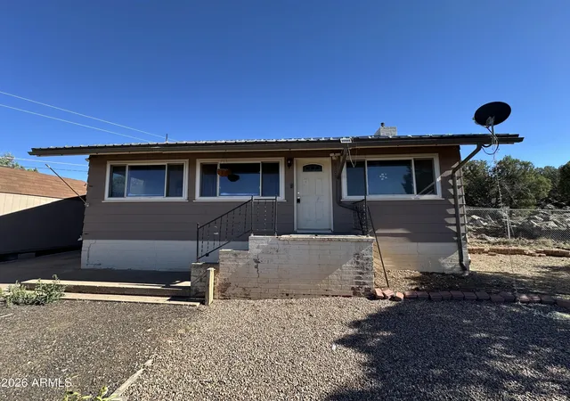 3rd image of 8309 Lone Pine Dr, Show Low, AZ 85901 | MLS# 7049547