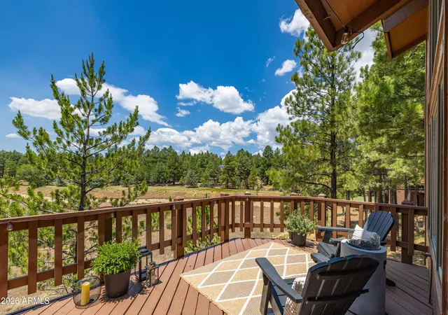 Homes for sale in Flagstaff, AZ | 1033 N Lakepoint Wy, Flagstaff, AZ 86004 | MLS# 7049598