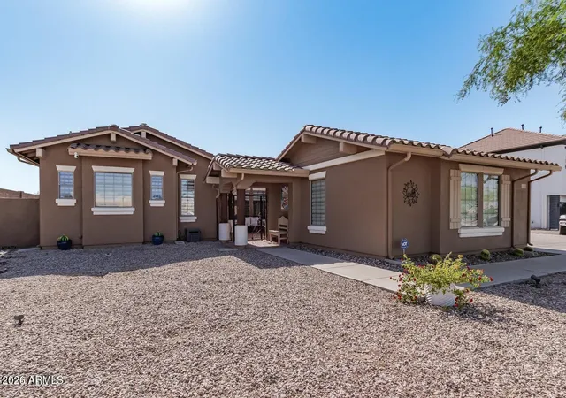 Photo 3 of Sale Pending at 9908 S 43rd Avenue, Laveen, AZ 85339 | MLS# 7049594 | Listing updated on 2026-10-13