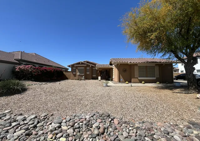 Photo 3 of Sale Pending at 9908 S 43rd Avenue, Laveen, AZ 85339 | MLS# 7049594 | Listing updated on 2026-10-13