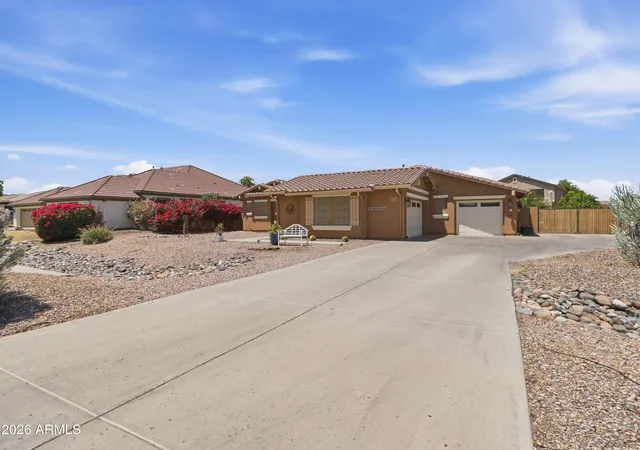 Photo 2 of Sale Pending at 9908 S 43rd Avenue, Laveen, AZ 85339 | MLS# 7049594 | Listing updated on 2026-10-13