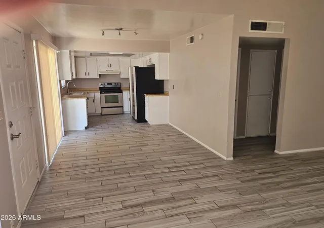 4th image of 35 W Concorda Dr #104, Tempe, AZ 85282 | MLS# 7049602