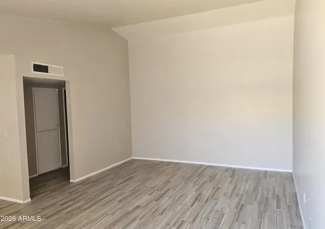 5th image of 35 W Concorda Dr #104, Tempe, AZ 85282 | MLS# 7049602