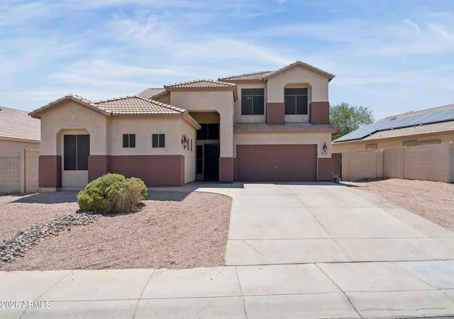 Photo 4 of Sale Pending at 1028 S 240th Drive, Buckeye, AZ 85326 | MLS# 7049934 | Listing updated on 2026-08-11