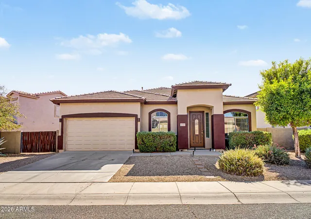 2nd image of 42122 N 46th Dr, Phoenix, AZ 85086 | MLS# 7051861