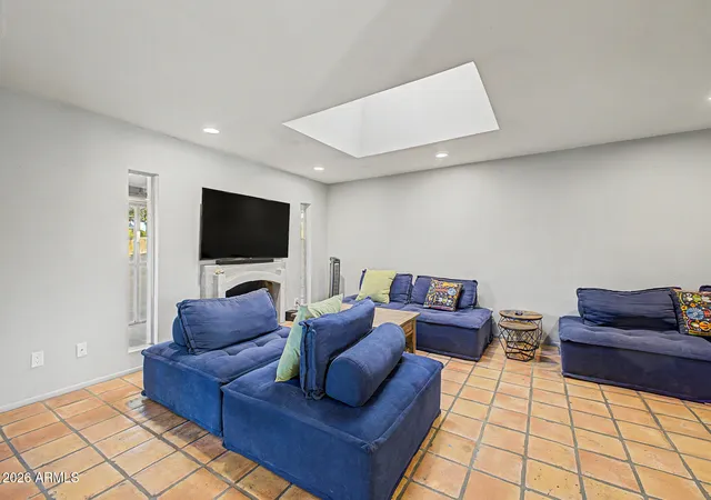 Photo 3 of Single family home for sale at 3821 E Wethersfield Rd, Phoenix, AZ 85032 | MLS# 7049777 | Listing updated on 2026-10-23