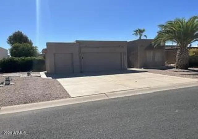 Homes for sale in Sun Lakes, AZ | 25661 S Ontario Dr, Sun Lakes, AZ 85248 | MLS# 7049708