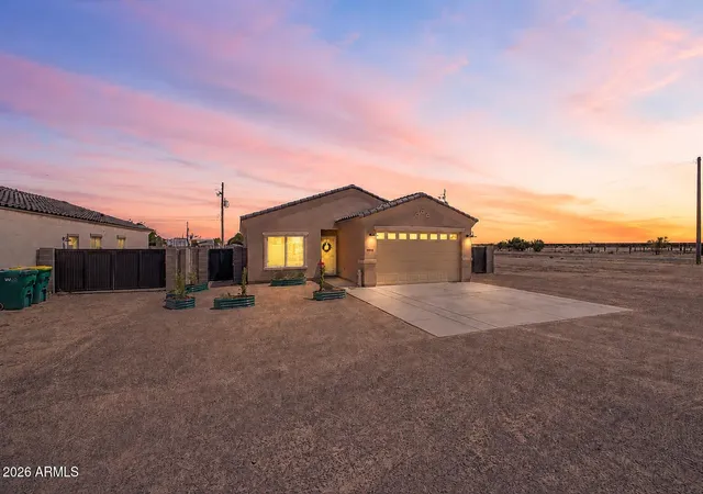 Homes for sale in Eloy, AZ | 3010 W Colusa Dr, Eloy, AZ 85131 | MLS# 7051265