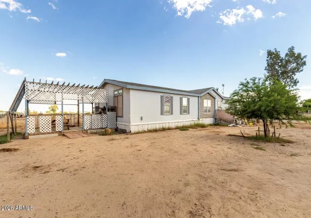 Photo 2 of Manufactured home for sale at 51606 W Mayer Blvd, Maricopa, AZ 85139 | MLS# 7049894 | Listing updated on 2026-07-21