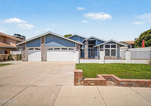 1st image of 5540 W Christy Dr, Glendale, AZ 85304 | MLS# 7062318