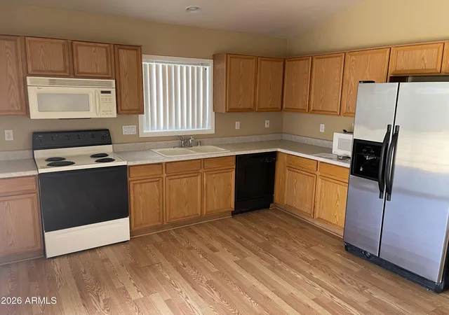 4th image of 12802 W Myer Ln, El Mirage, AZ 85335 | MLS# 7051342